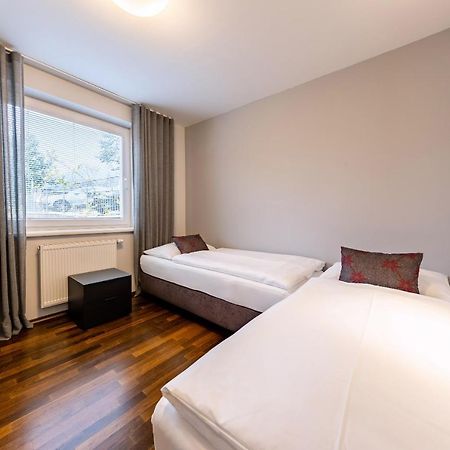 Der Sonnberg Alpinlodges - Apartments Mit Seeblick, Privater Sauna Und Self Check-In Zell am See Bagian luar foto