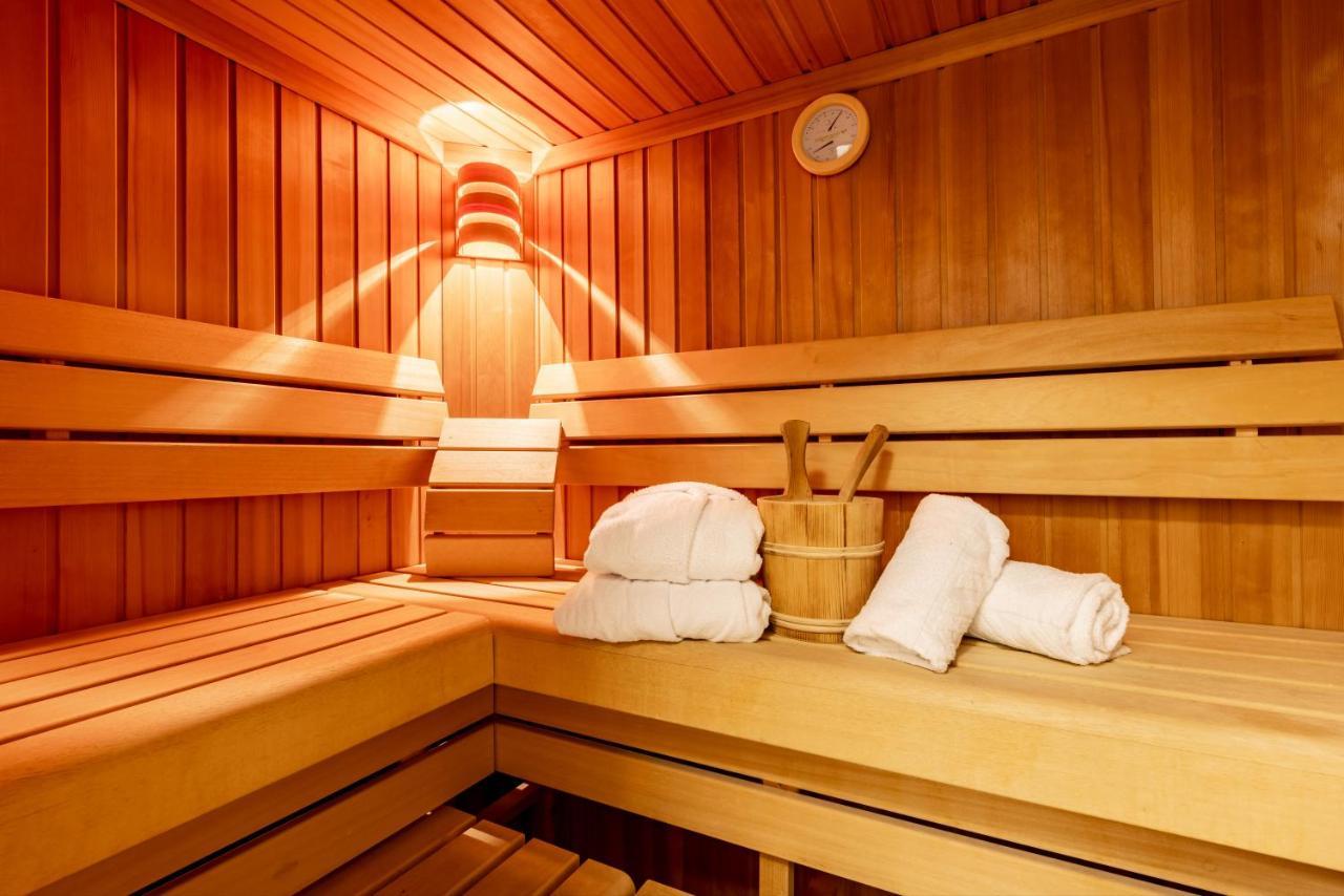 Der Sonnberg Alpinlodges - Apartments Mit Seeblick, Privater Sauna Und Self Check-In Zell am See Bagian luar foto